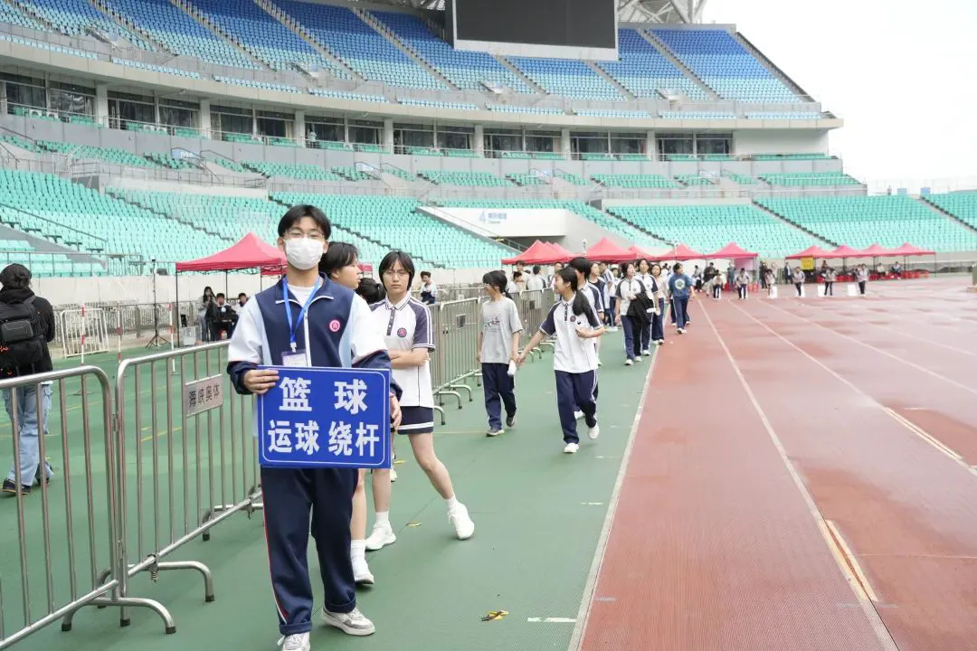 职业球员如何通过联赛提升竞技水平_0